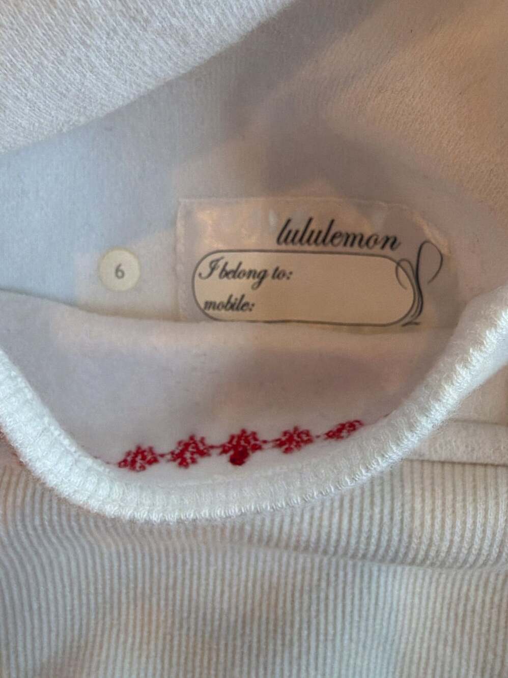 Lululemon Scuba Hoodie Size 6 2010 Canada Olympics White Red - Picture 5 of 5